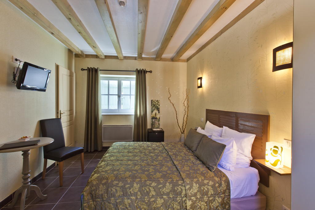 Hotel-Restaurant Les Caudalies Arbois Værelse billede